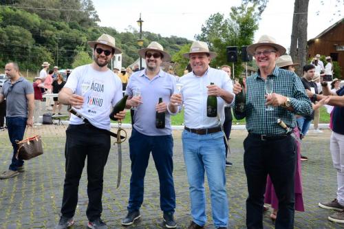 Sabrage-Coletivo-Fenachamp-04-10-2025-6